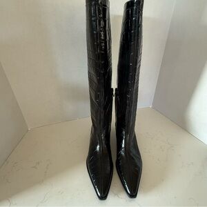 New Vince Bela tall croc embossed patent leather black Size: 6